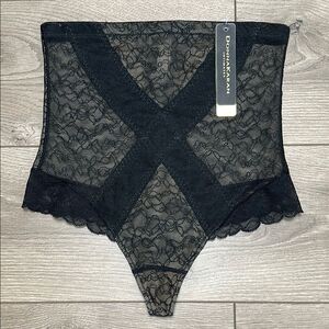 Donna Karen‎ High Rise Shaping Thong Panty Black Size Small